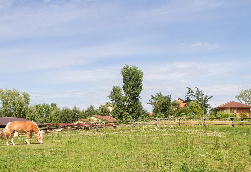 B&B "La Riviera" Arignano Zewnętrze zdjęcie